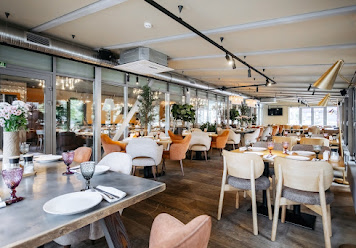 Фото №7 зала Хинкальная на Достоевского