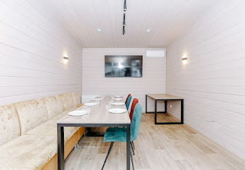 Фото №2 зала Red House