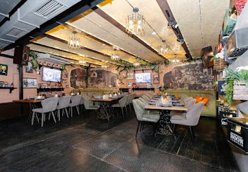 Фото №3 зала Leuven Belgian Brasserie