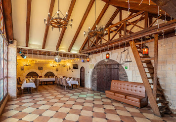 Фото №13 зала Подворье замка