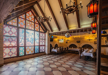 Фото №12 зала Подворье замка