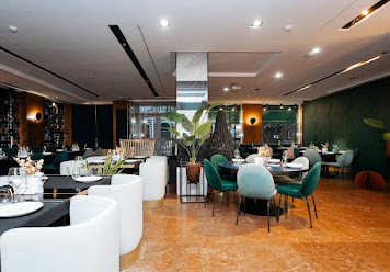 Фото №3 зала Virid Yard